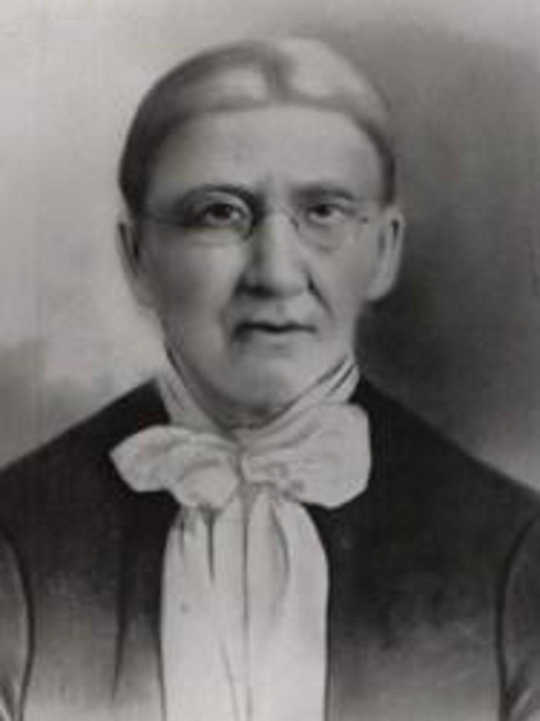 Susannah Gustin (1832 - 1919) Profile